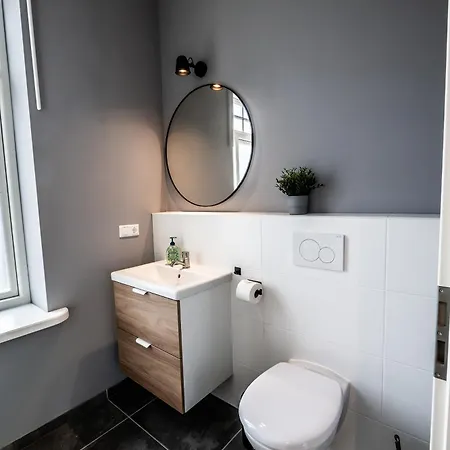 Grosszuegige Moderne Apartman